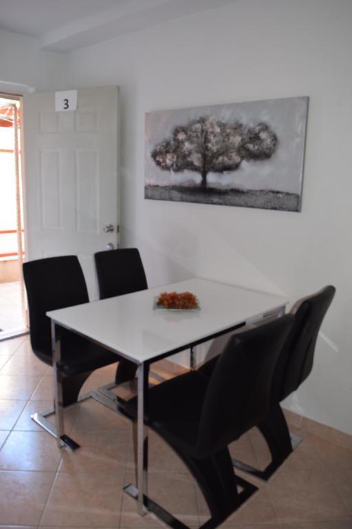 Apartments Babaja Τρογκίρ Εξωτερικό φωτογραφία
